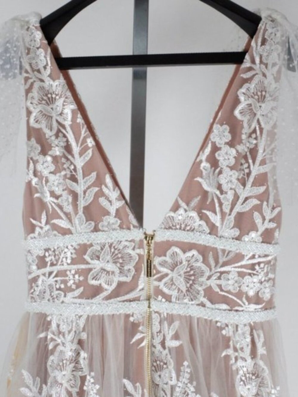 New Bronx and Banco wedding dress Tunisia bridal gown AU 10 / US 6 - Picture 6 of 10